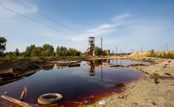 Шахтные воды угрожают не только водоёмам, но и жилым домам. Фото пресс-службы ЮФУ