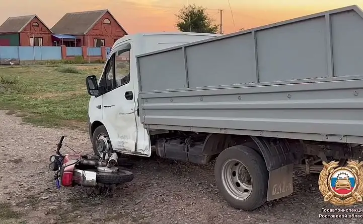 ДТП в хуторе Красный Октябрь. Фото УГИБДД по Ростовской области