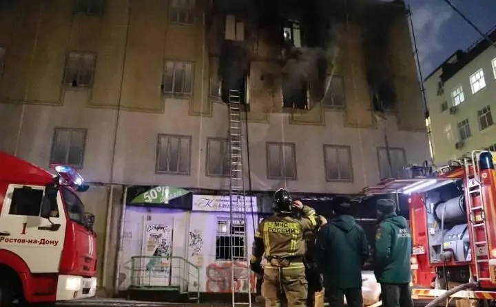 Фото с места пожара «Дон-медиа»