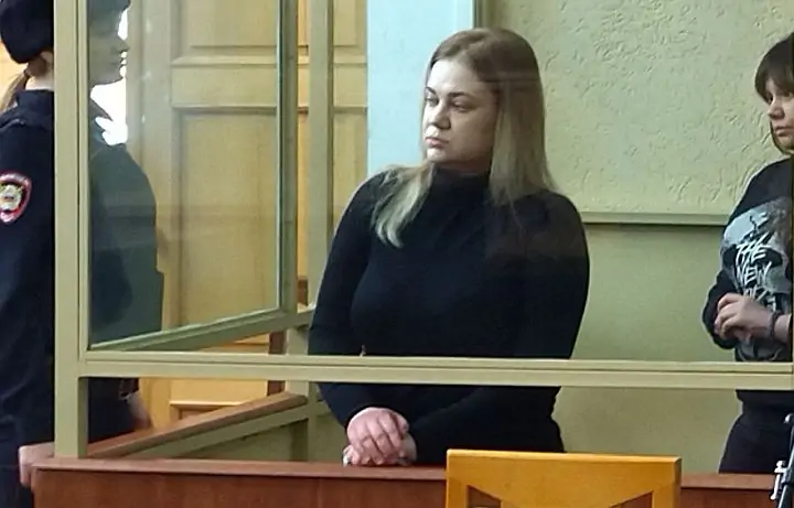 Анастасия Синельник. Фото donnews.ru из зала суда