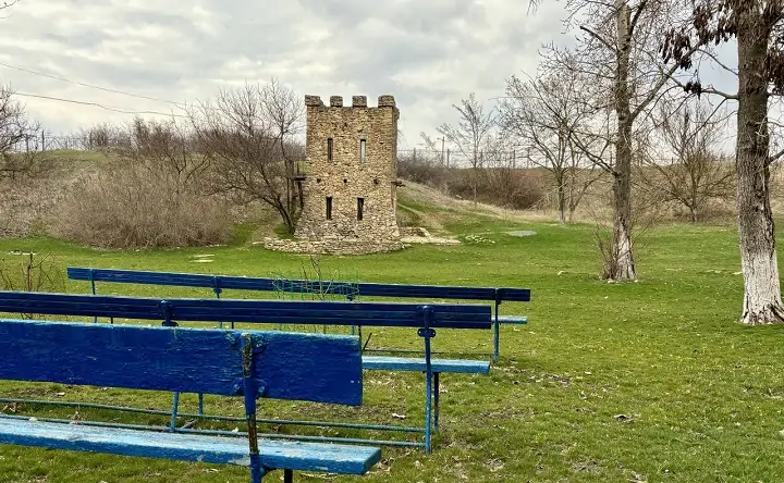 Башня поэтов в Танаисе. Фото donnews.ru