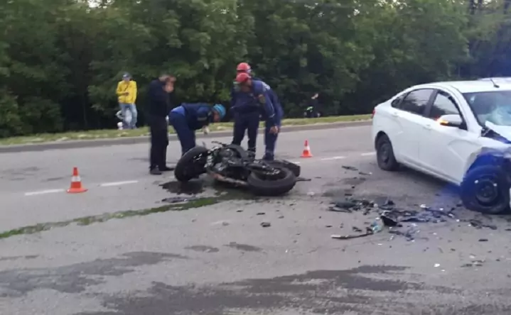 Фото с места ДТП отдела пропаганды УГИБДД по Ростовской области