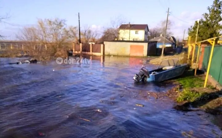 Подтопление в хуторе Дугино. Фото don24