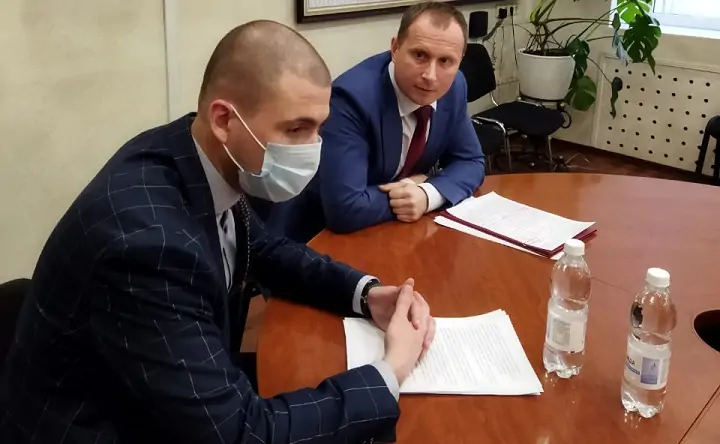 Александр Голиков (в маске) и Дмитрий Кубрак. Фото пресс-службы 