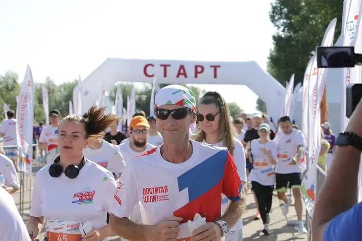 Участники забега. Фото предоставлено пресс-службой СКЖД.