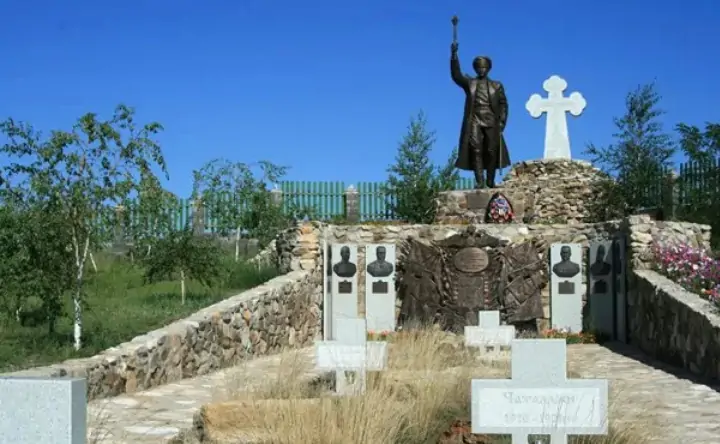 Памятник Петру Краснову, фото 