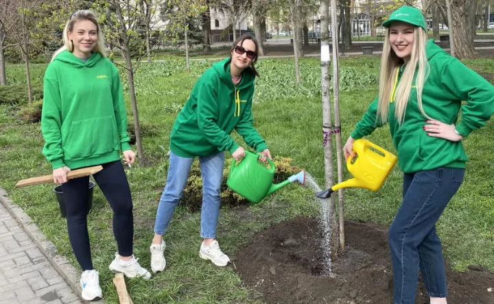 Сотрудники банка. Фото предоставлено пресс-службой банка «Центр-инвест»