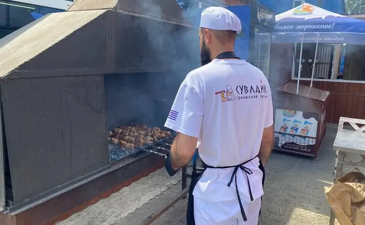 Шашлыки. Фото donnews.ru