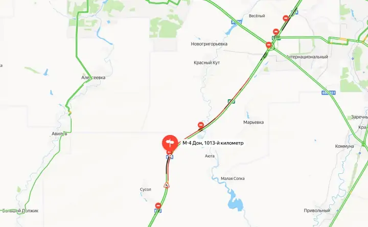 Пробка. Скриншот сервиса  «Яндекс. Карты».