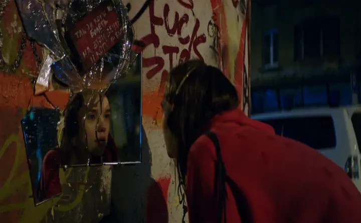 Кадр из фильма«Почему ты?», фото предоставлено пресс-службой «Чарли»